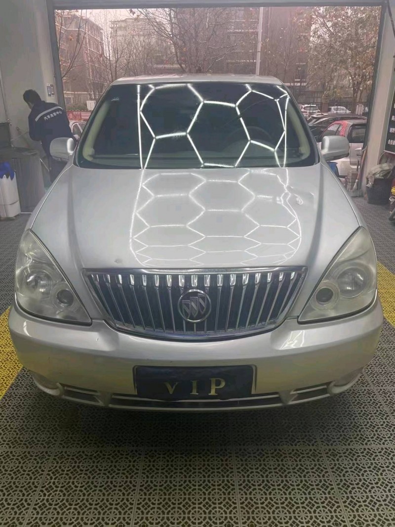 石家庄12年别克GL81