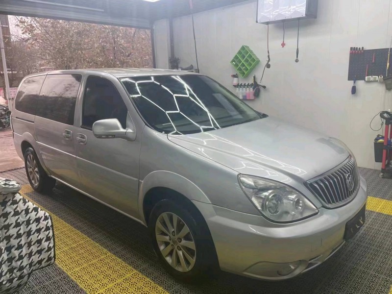 石家庄12年别克GL83