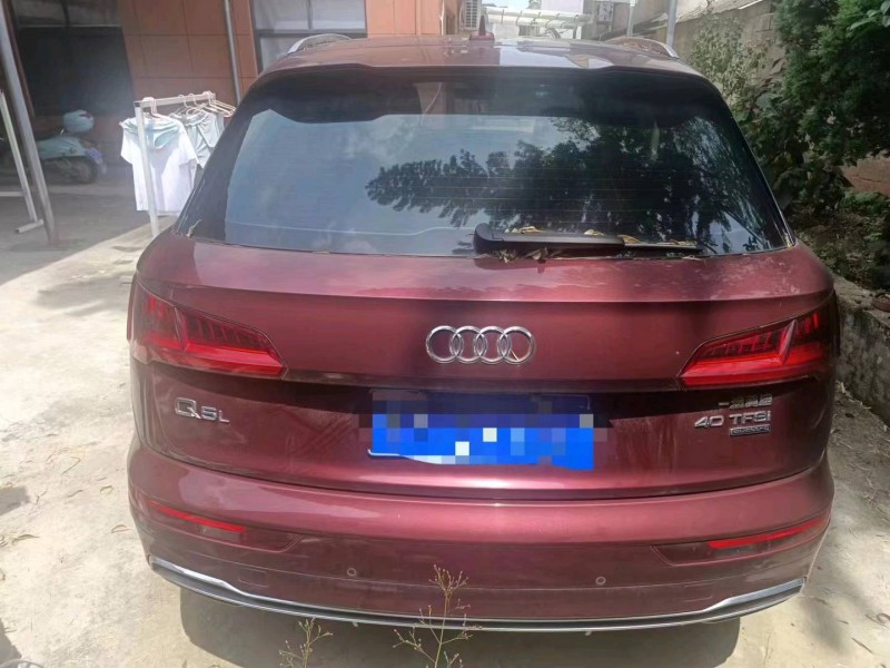 嘉兴19年奥迪Q54