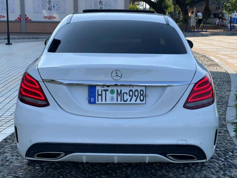 广州16年奔驰C8