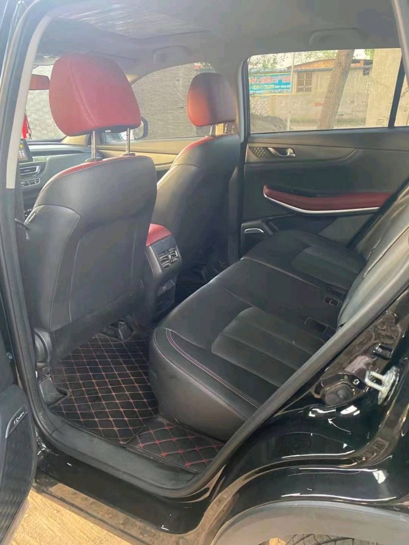 邯鄲22年長安汽車CS756