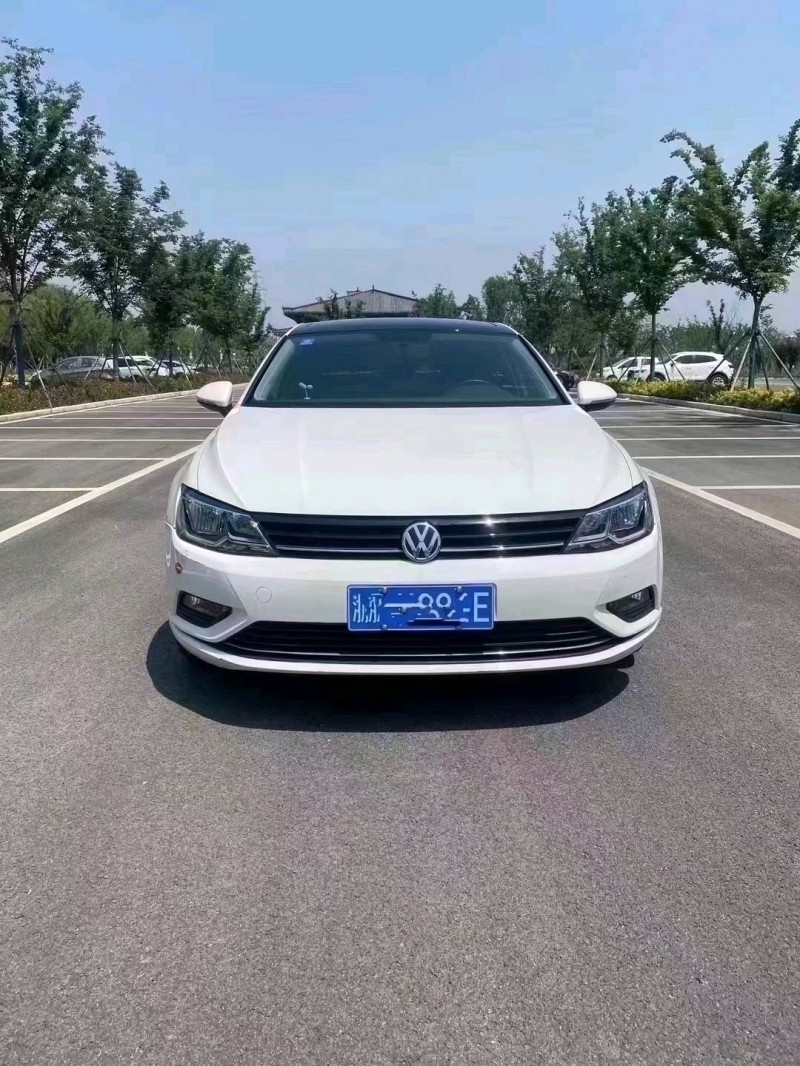 徐州18年大众凌渡1