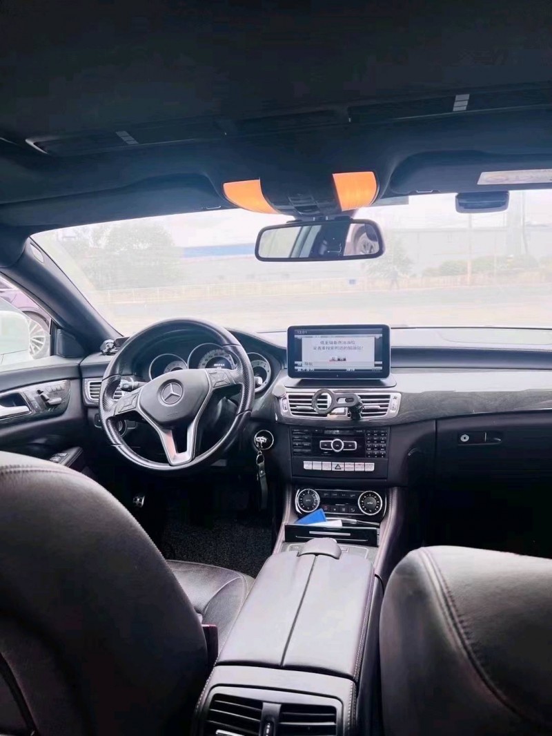 青岛15年奔驰CLS5
