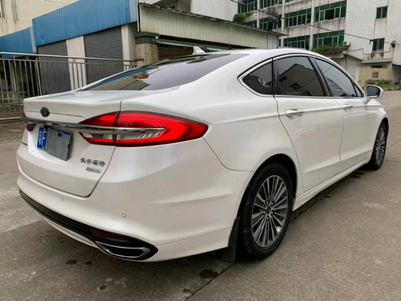 中山17年福特蒙迪欧3