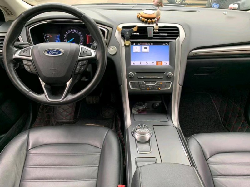 中山17年福特蒙迪欧6