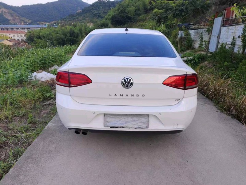 嘉兴16年大众凌渡7