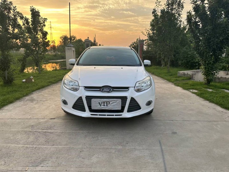 徐州15年福特福克斯1