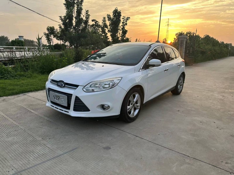 徐州15年福特福克斯3