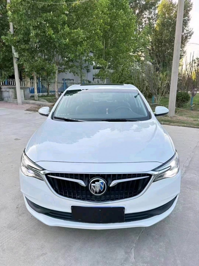 枣庄19年别克英朗1