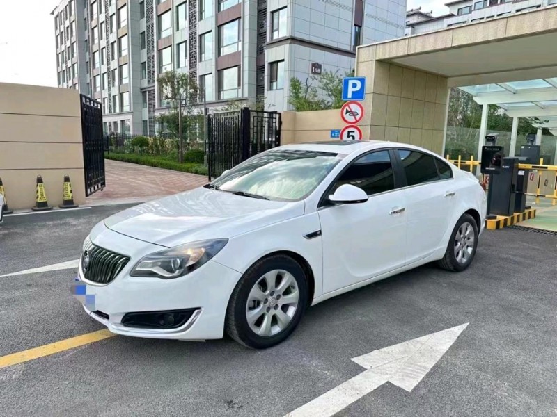 东营15年别克君威3