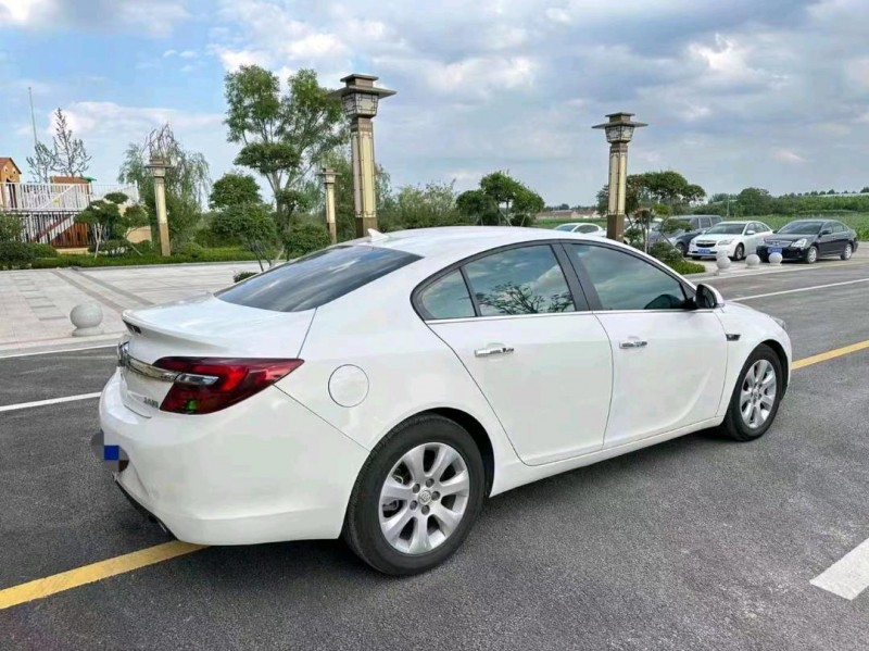 东营15年别克君威6