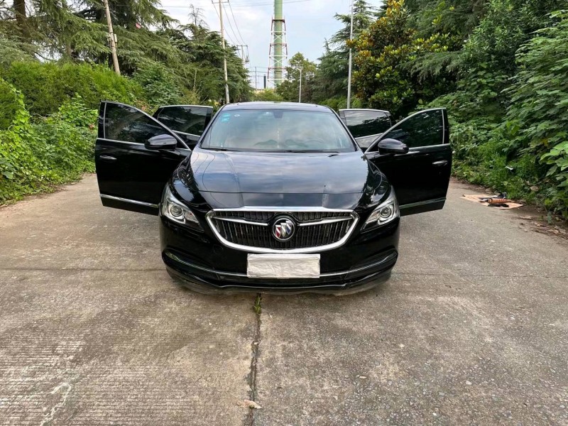 徐州16年别克君越8