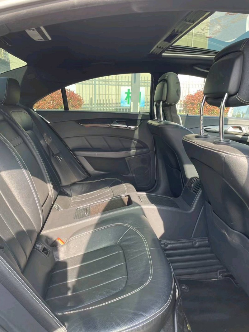 徐州17年奔驰CLS4