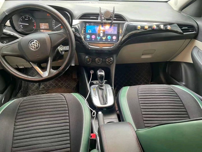 邯郸21年别克凯越9