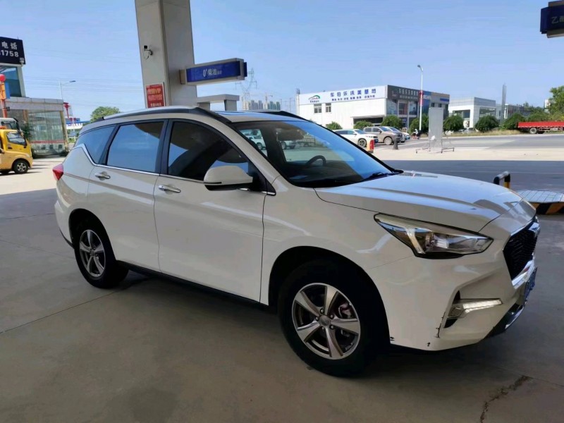 保定18年哈弗M63