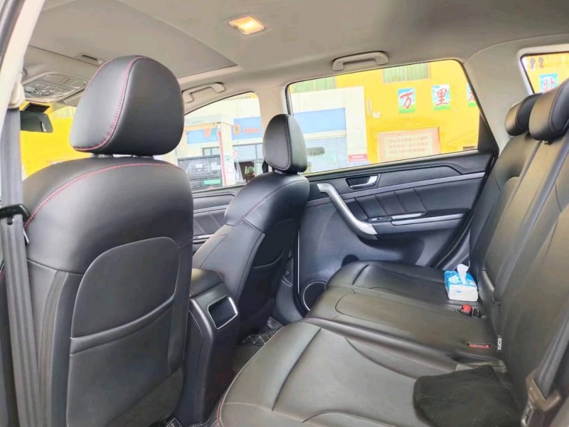 保定18年哈弗M68