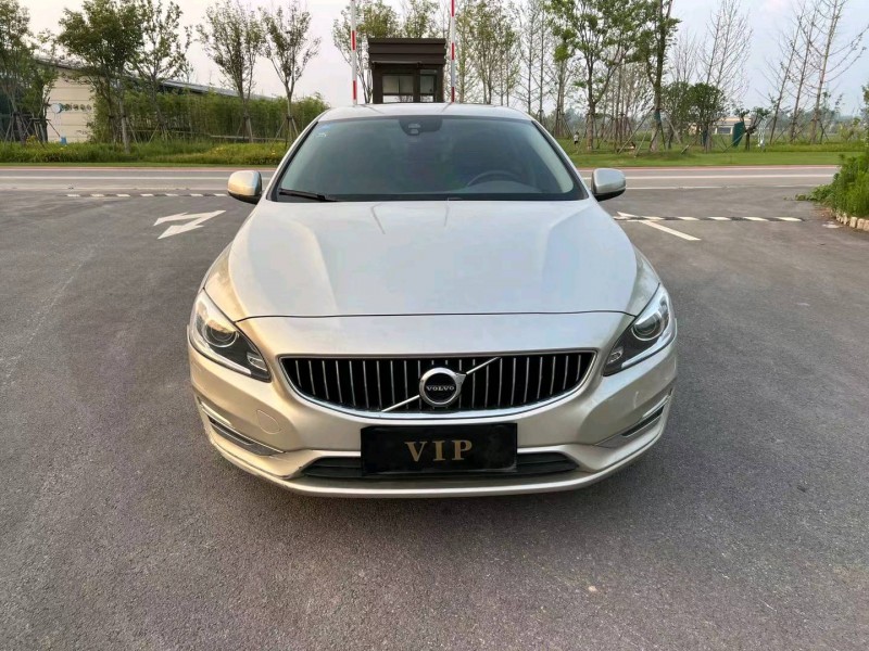 徐州18年沃尔沃S60L1