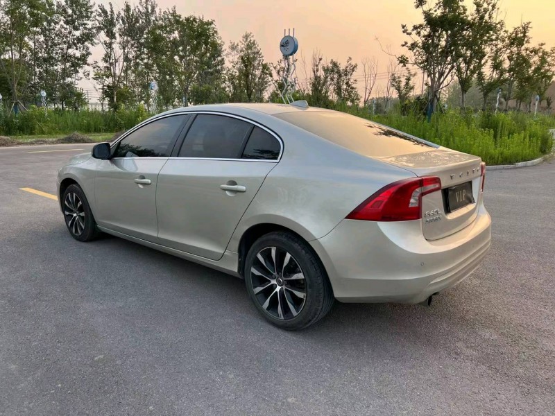 徐州18年沃尔沃S60L3