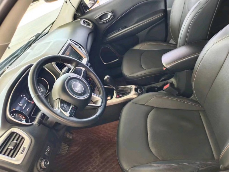 保定17年Jeep指南者6