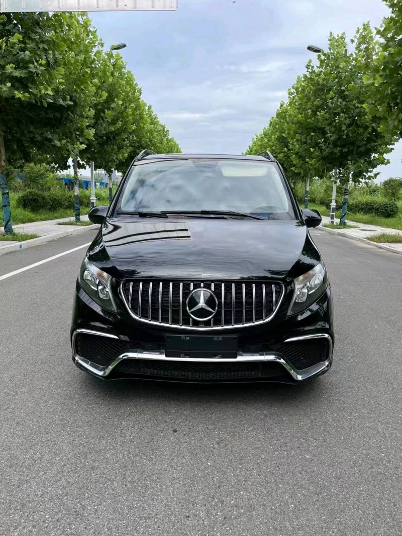 徐州19年奔驰威霆1