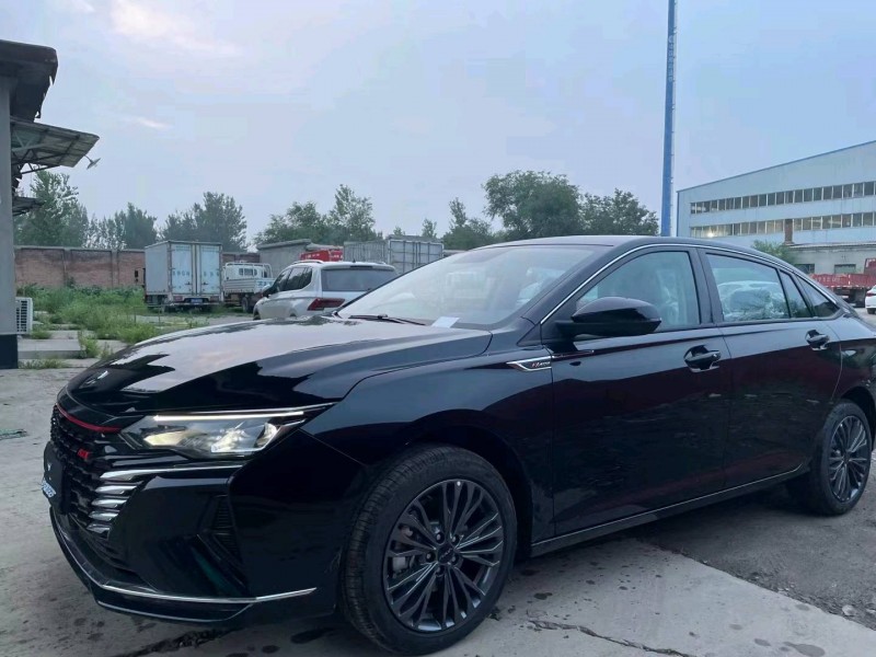 保定23年东风奕炫3