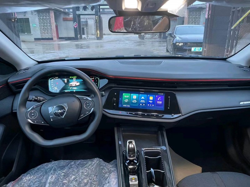 保定23年东风奕炫4