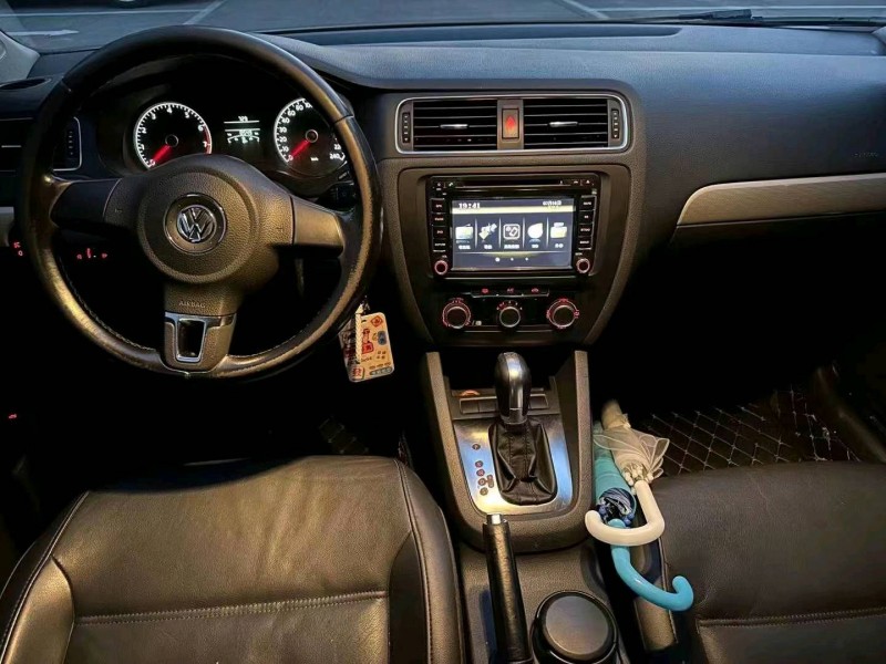 济南14年大众速腾5