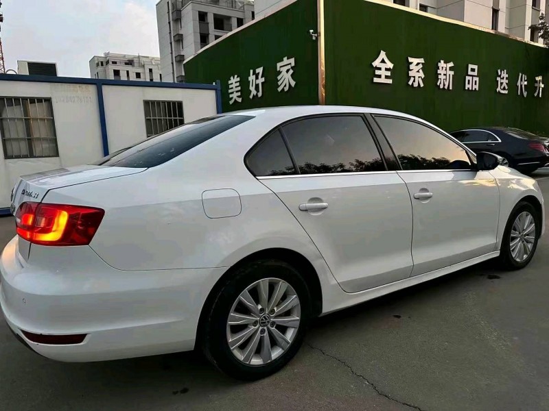 济南14年大众速腾8