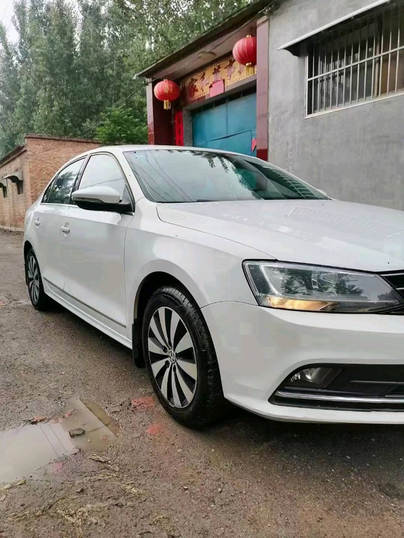 济南16年大众速腾2