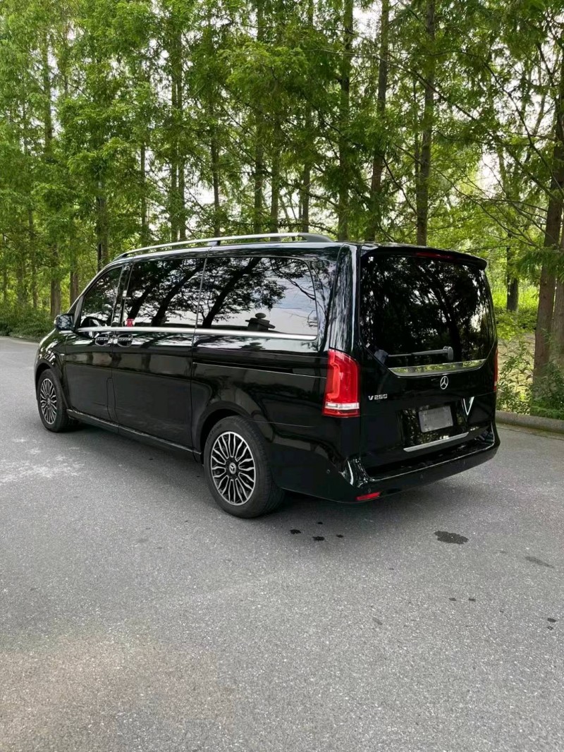 徐州20年奔驰V7