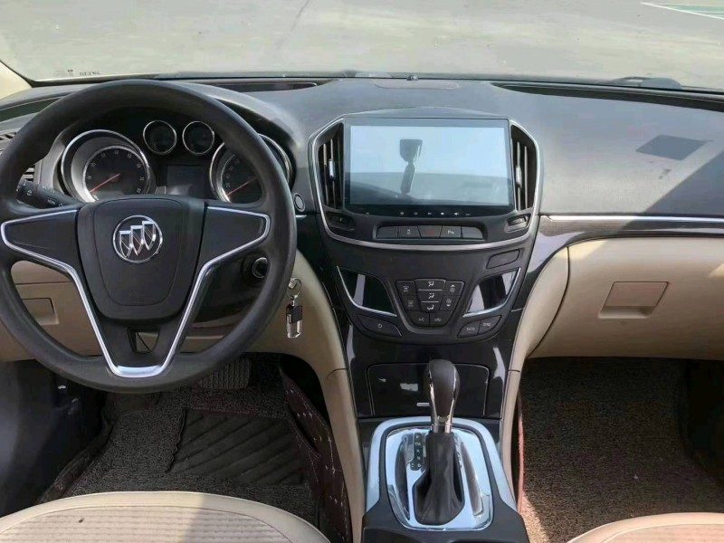 徐州17年别克君威5