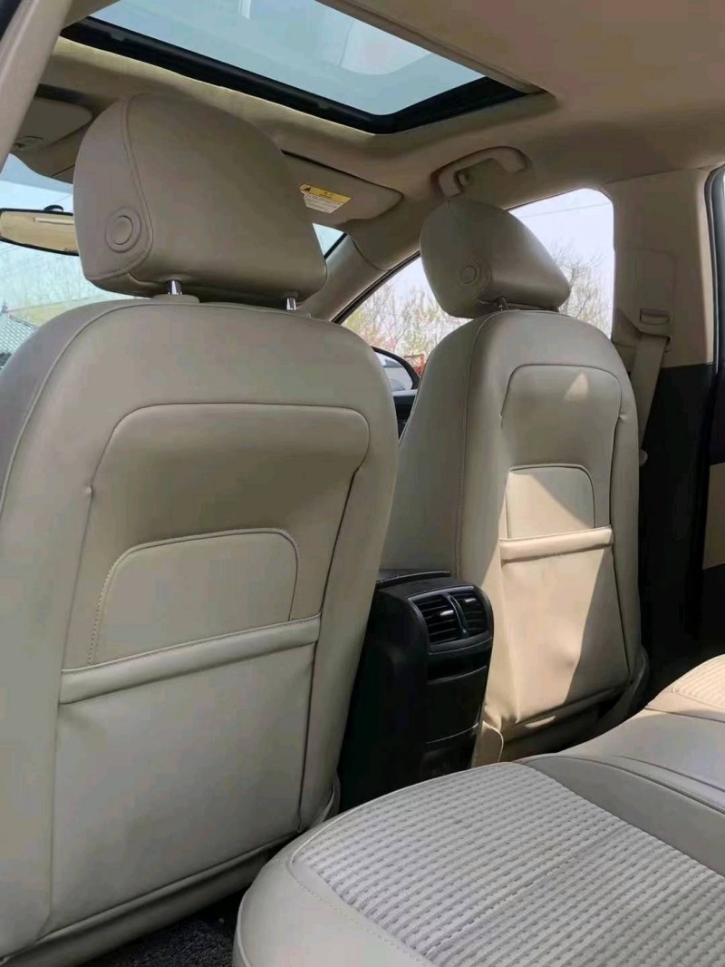 徐州17年别克君威7