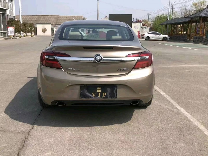 徐州17年别克君威9