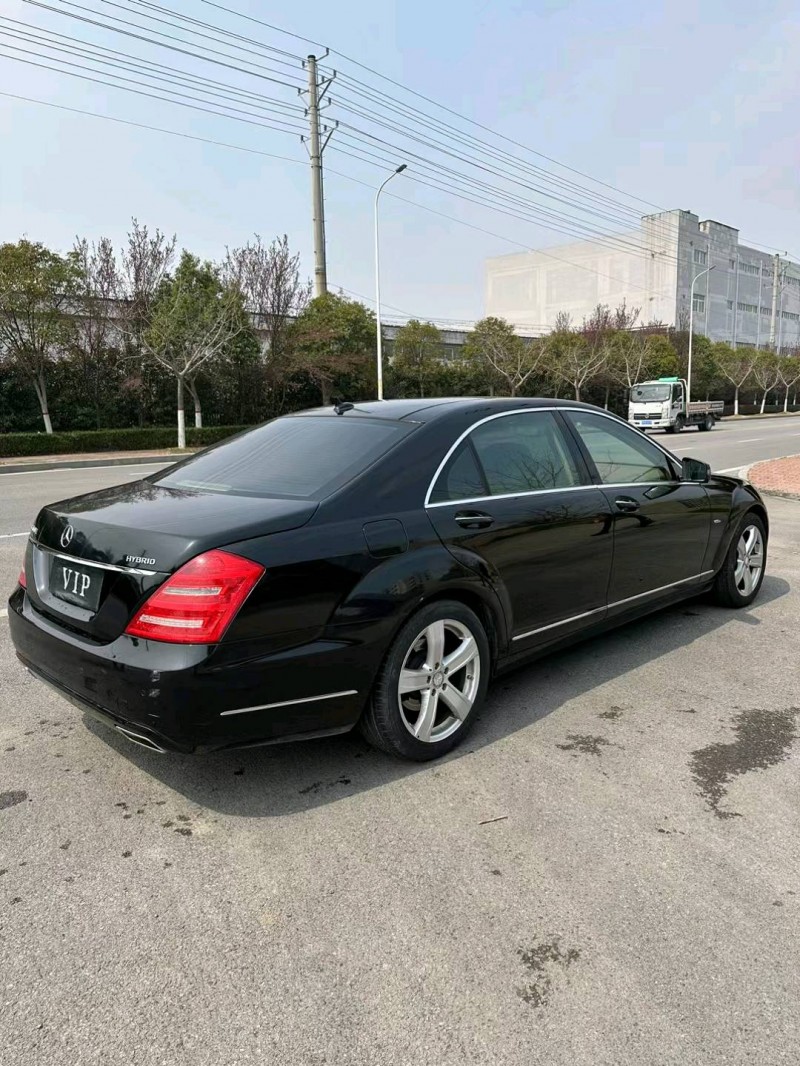 宿迁13年奔驰S8