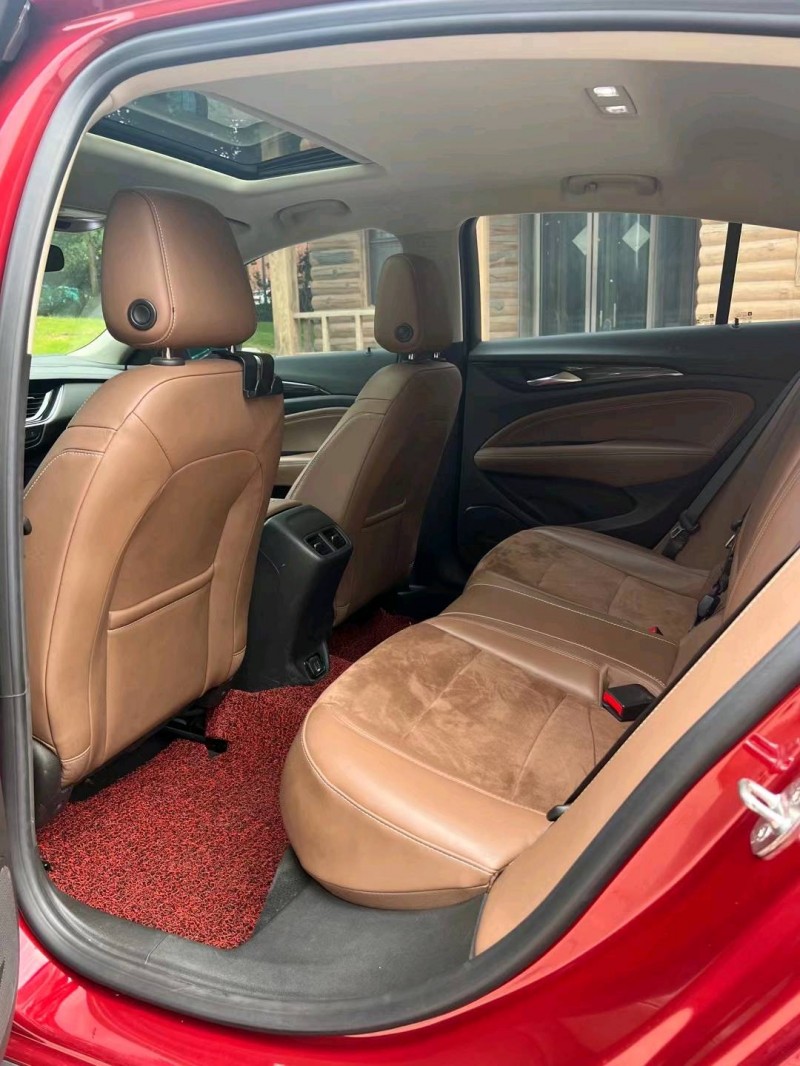 邢台19年别克君威6