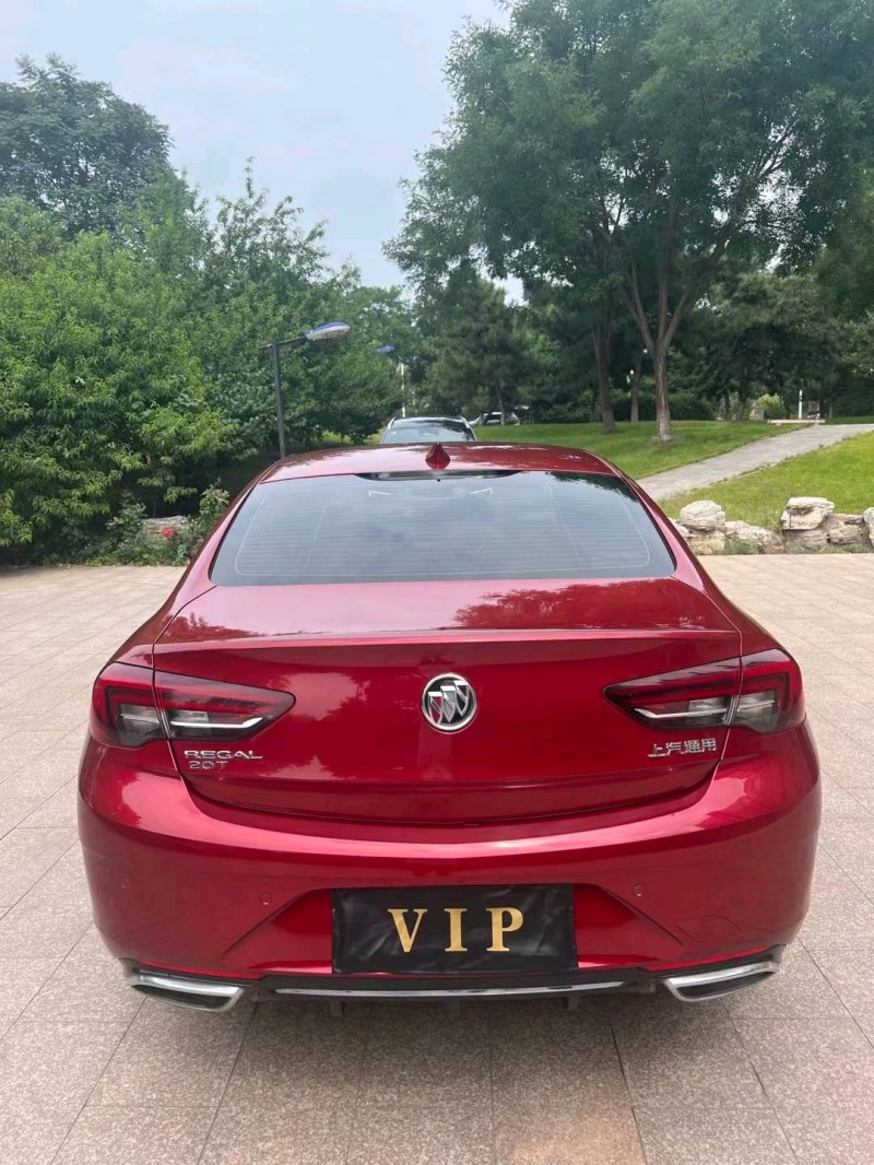 邢台19年别克君威8