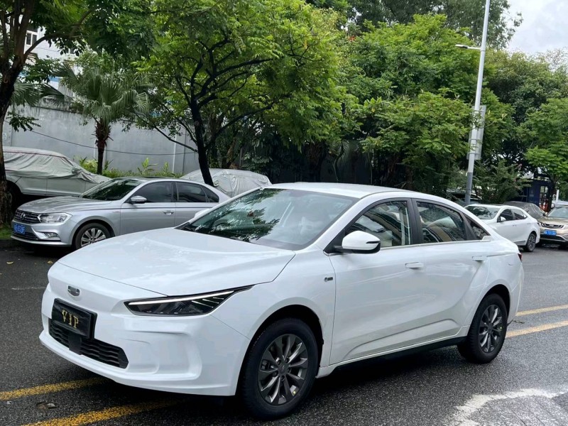 深圳23年吉利几何3