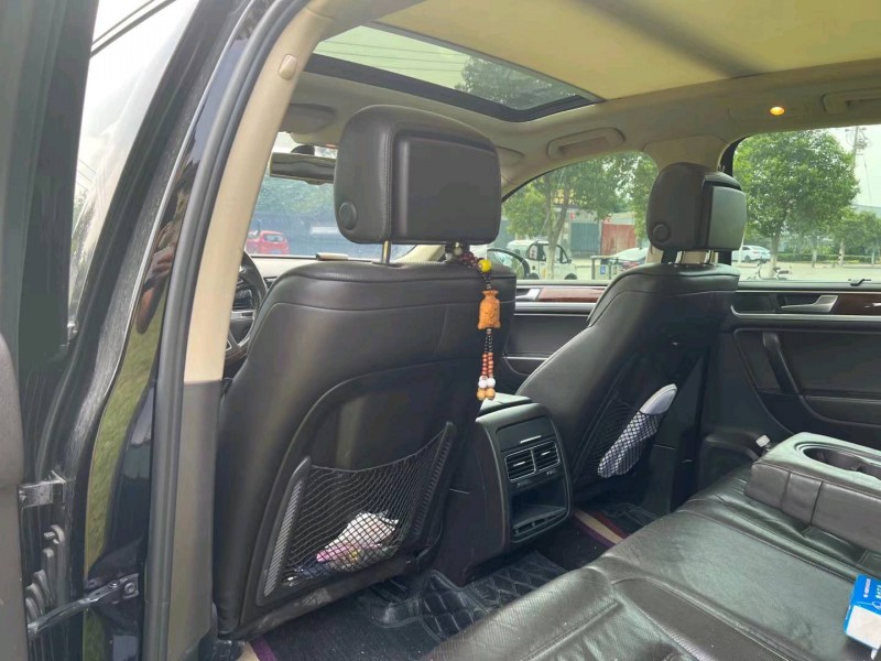 济宁12年大众途锐6