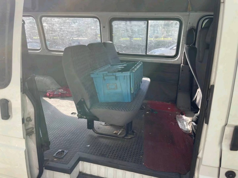 广州14年福特全顺4