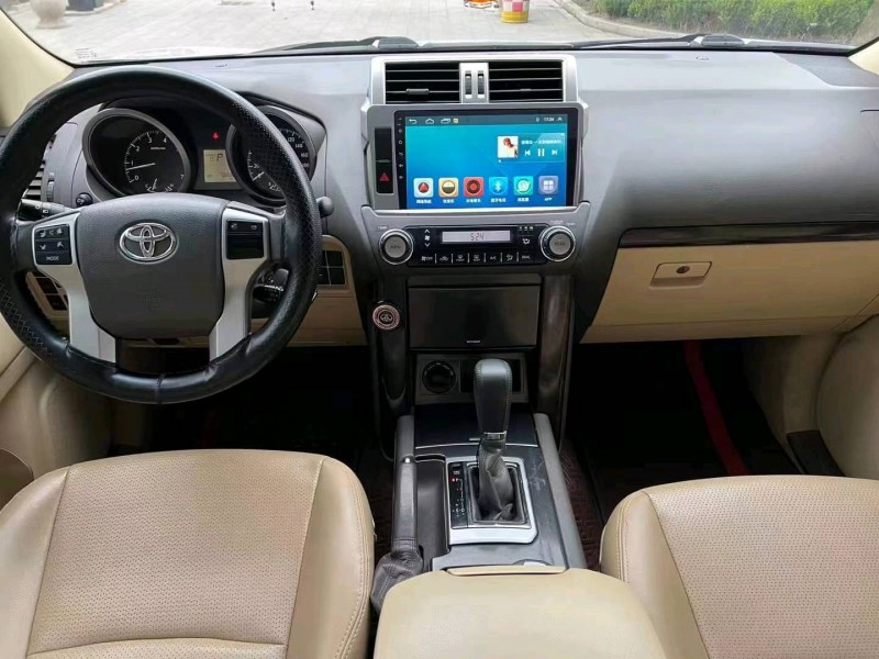 宜昌18年丰田普拉多5