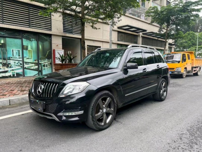中山13年奔驰GLK2