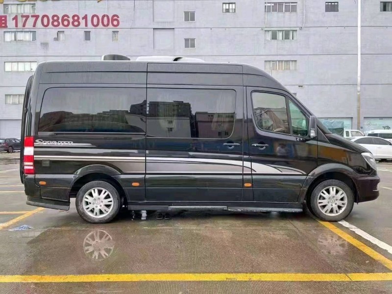 珠海18年奔驰斯宾特2