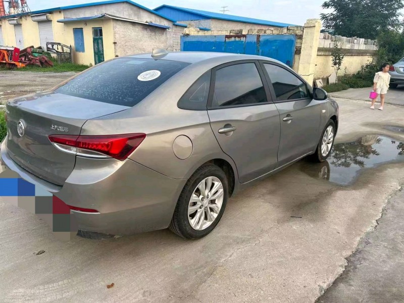 东营19年别克英朗4