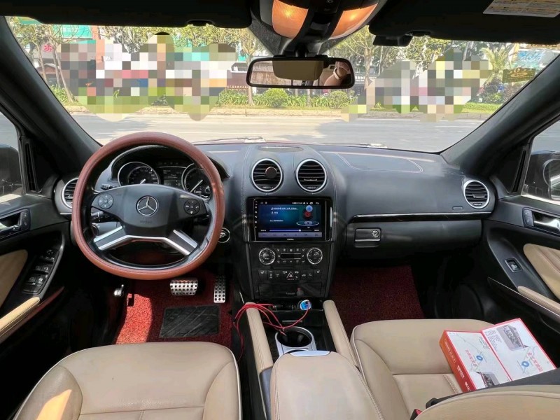 东莞12年奔驰ML6