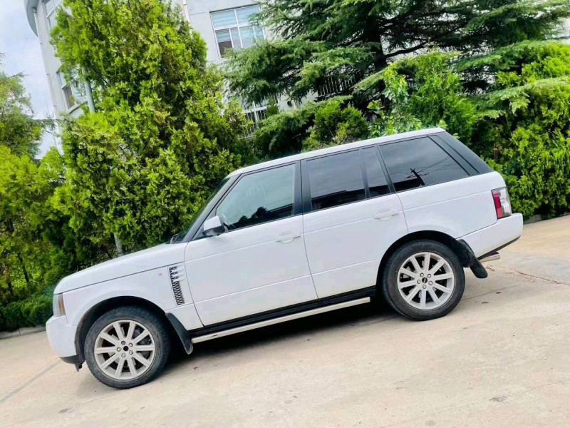 东营12年路虎揽胜行政3