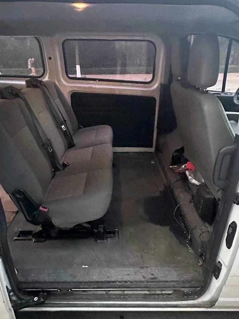 枣庄16年福特全顺5