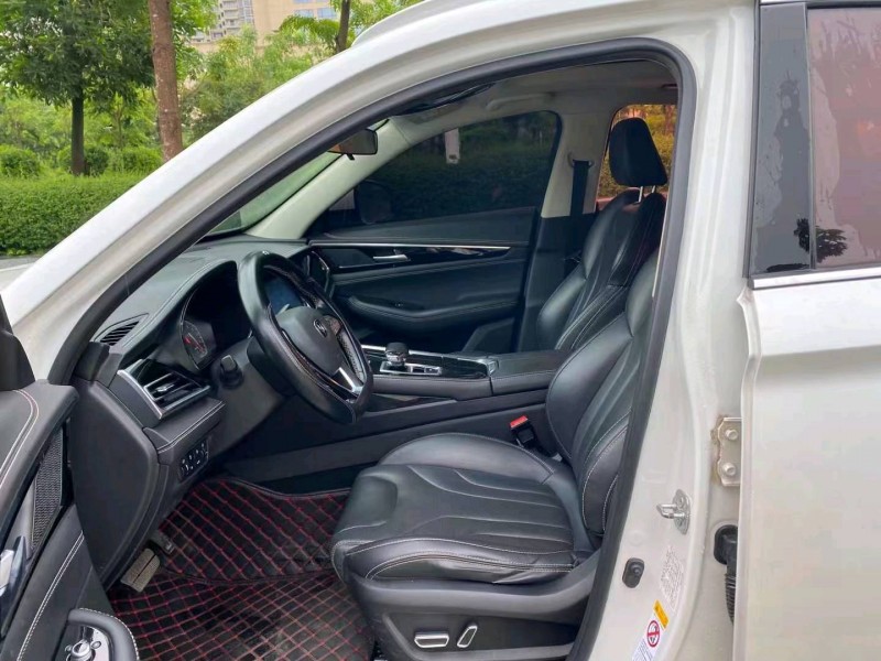 珠海19年長安汽車CS858