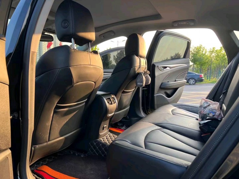 淄博22年别克君越5