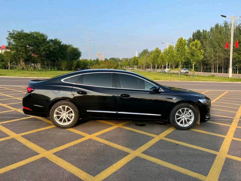 淄博22年别克君越7