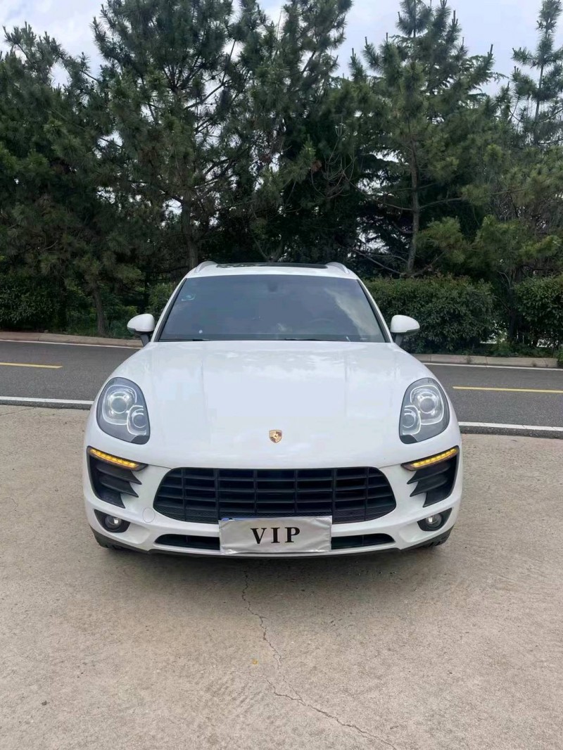 淄博16年保时捷Macan1